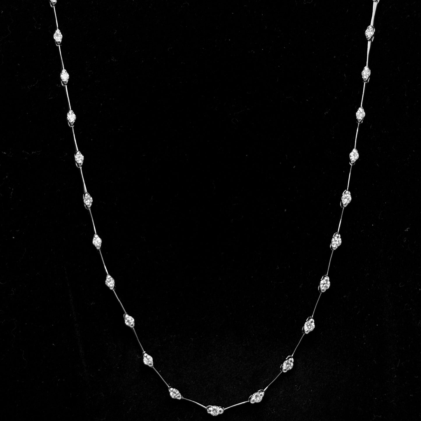 HOSHI: THE NECKLACE